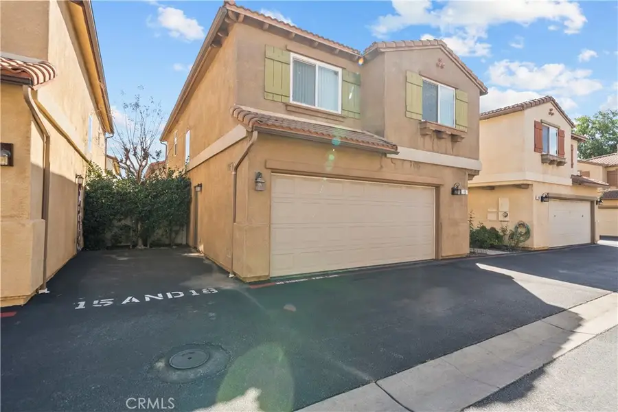 9427 Lemona Avenue #15, North Hills, CA 91343 - #3