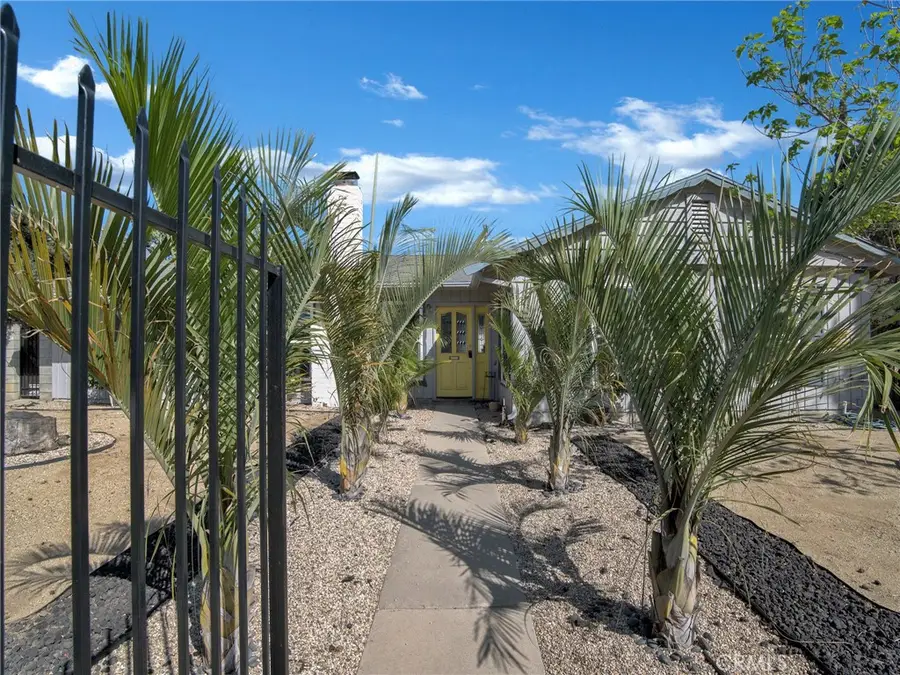 10020 Mason Avenue, Chatsworth, CA 91311 - #2