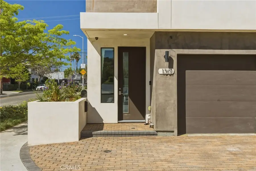 1301 Tamarind Avenue, Hollywood, CA 90028 - #2