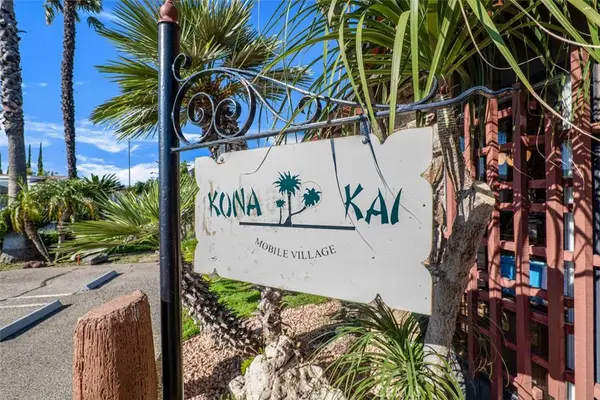 8800 Eton Avenue #31, Canoga Park, CA 91304