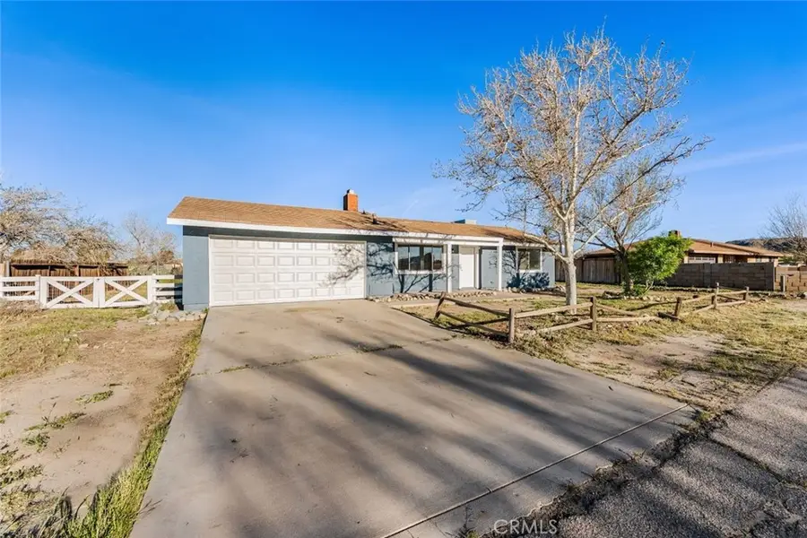 40974 156th Street E, Lake Los Angeles, CA 93535 - #2