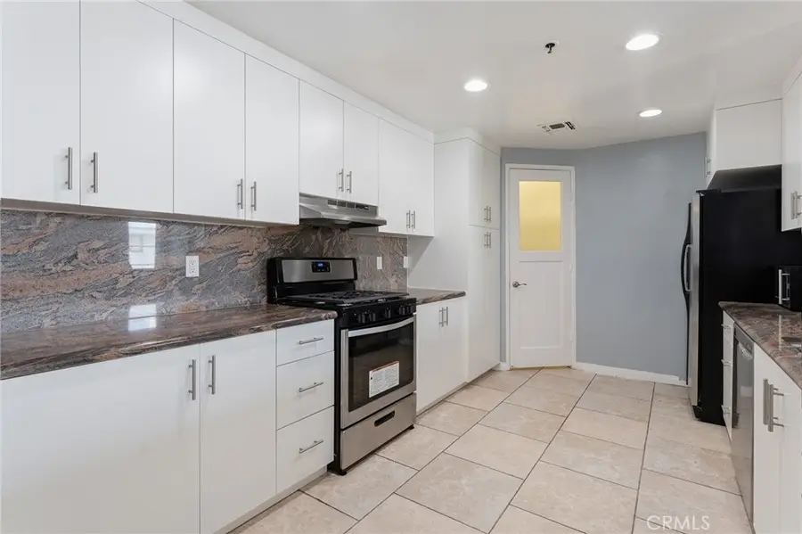 5350 White Oak #413, Encino, CA 91316 - #2