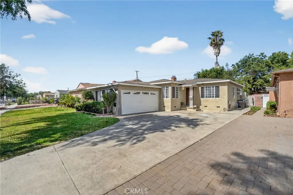 2517 W Redondo Beach, Gardena, CA 90249 - #1