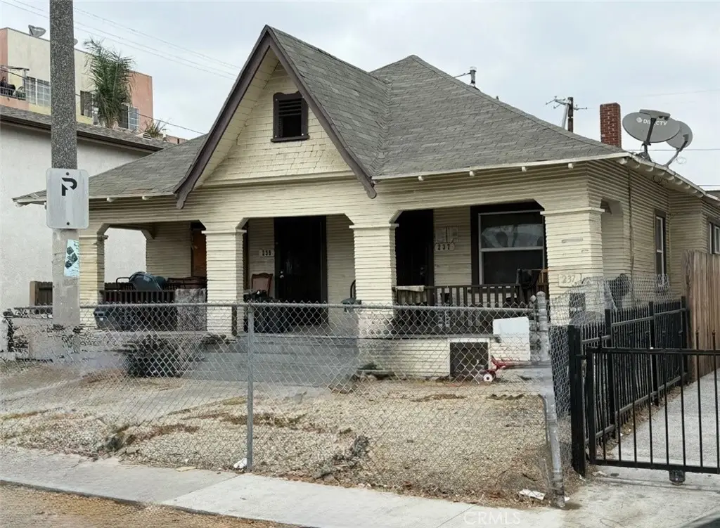 237 W 50th, Los Angeles, CA 90037 - #1