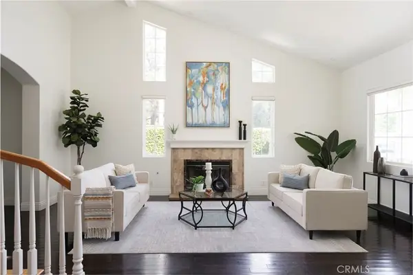 24589 Lola, Newhall, CA 91321