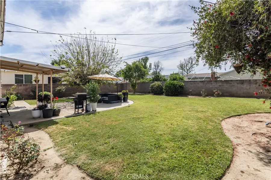 10145 Noble, San Fernando, CA 91345 - #2