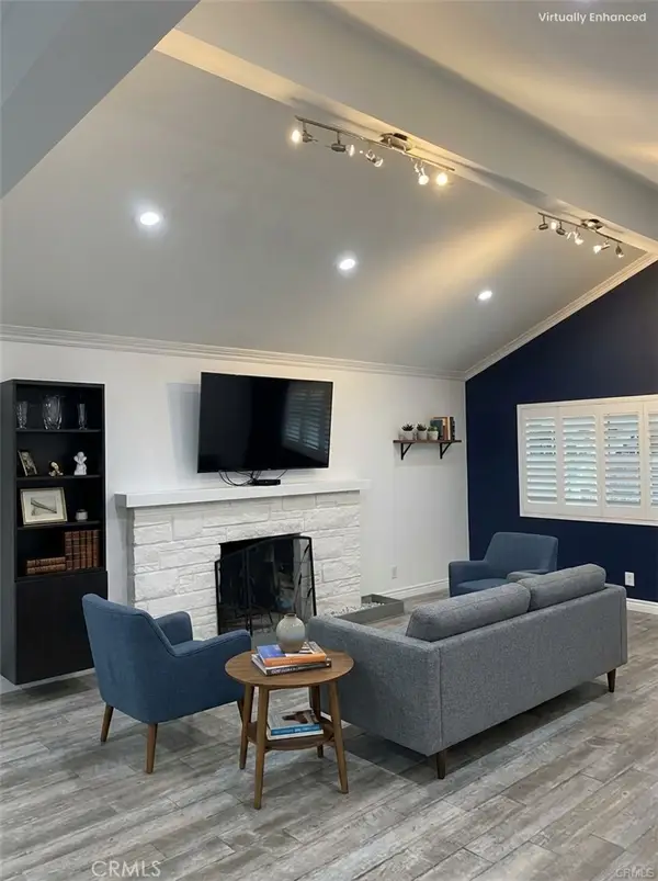 8961 Etiwanda Avenue, Northridge, CA 91325