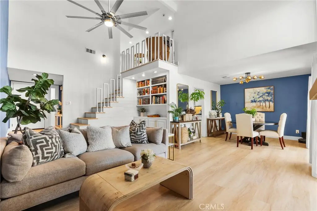 23121 Yvette Lane, Valencia, CA 91355 - #1