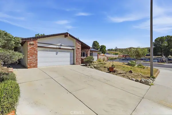 29223 Flowerpark Drive, Canyon Country, CA 91387