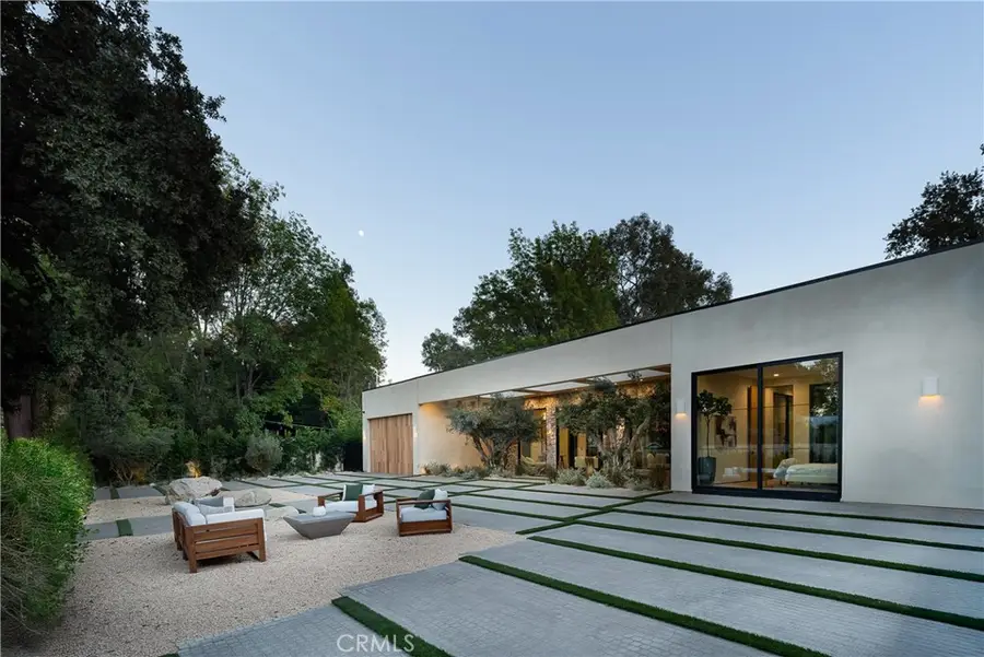 23340 Collins, Woodland Hills, CA 91367 - #3