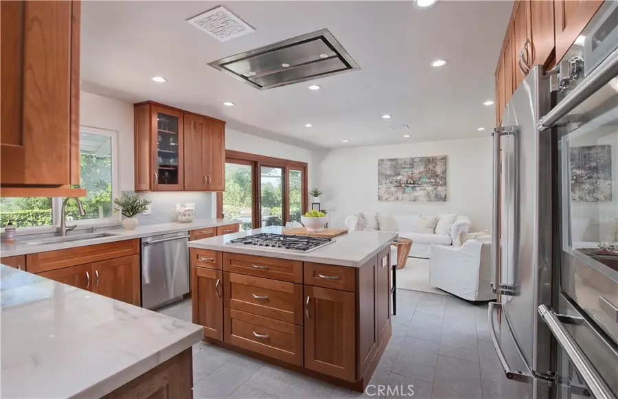 16529 Adlon Road, Encino, CA 91436 - #2