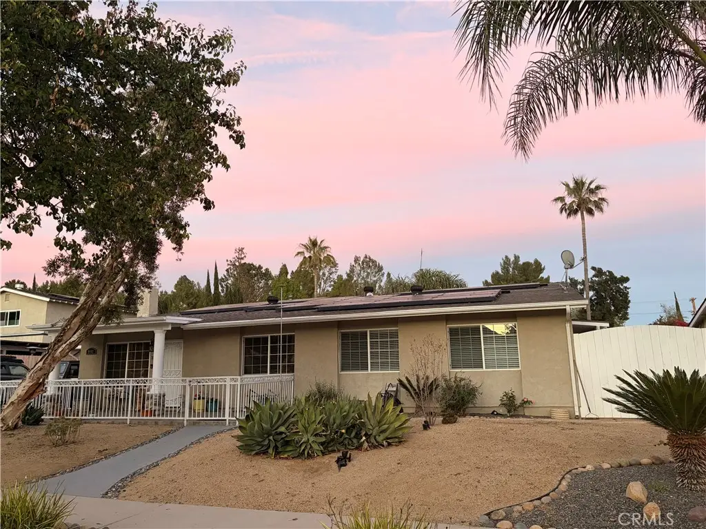 9602 Gierson, Chatsworth, CA 91311 - #1