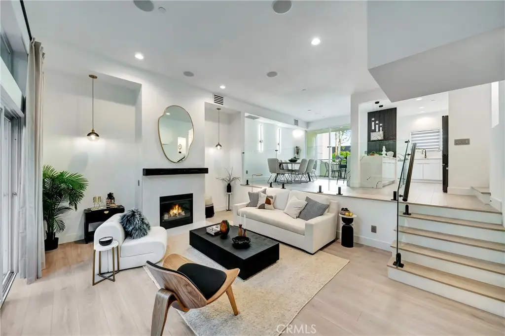 1020 Hilldale, West Hollywood, CA 90069 - #1