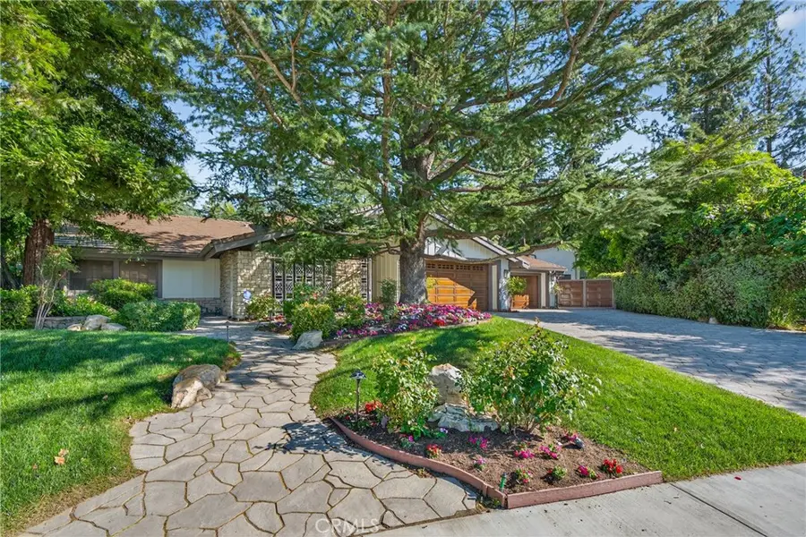 9516 Capistrano, Chatsworth, CA 91311 - #2