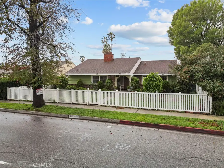 9253 Hayvenhurst Avenue, North Hills, CA 91343 - #2
