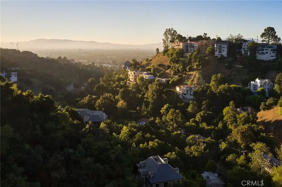 3250 Coldwater Canyon, Studio City, CA 91604 - #2