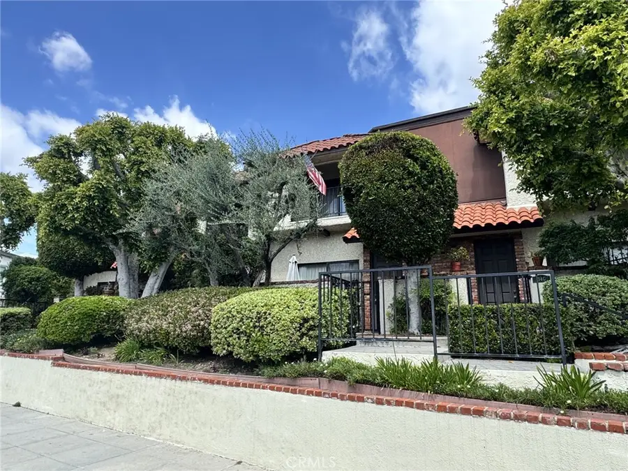 1719 Rogers Place #33H, Burbank, CA 91504 - #2