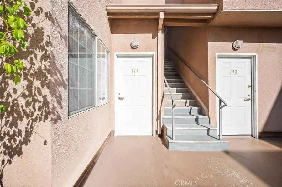 5620 Yolanda Avenue #111, Tarzana, CA 91356 - #2