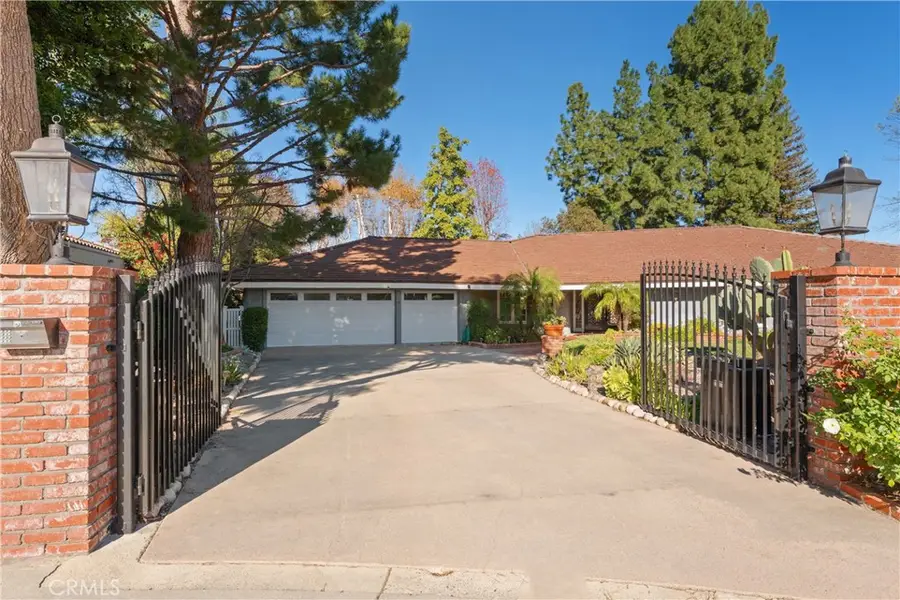 19803 Linnet Street, Woodland Hills, CA 91364 - #2