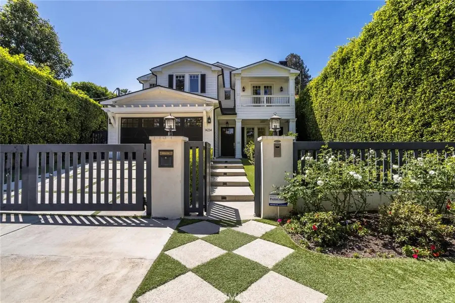 14234 Greenleaf Street, Sherman Oaks, CA 91423 - #3