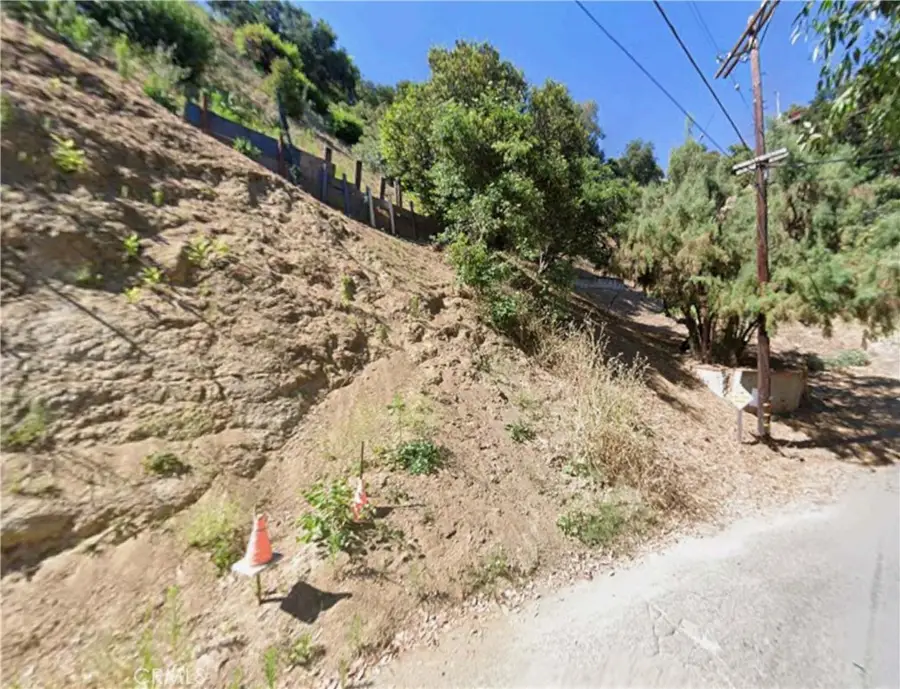 4591 Ensenada, Woodland Hills, CA 91364 - #2