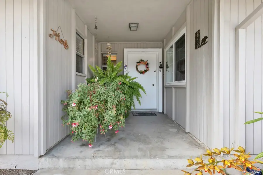 32 W Bonita, Simi Valley, CA 93065 - #2