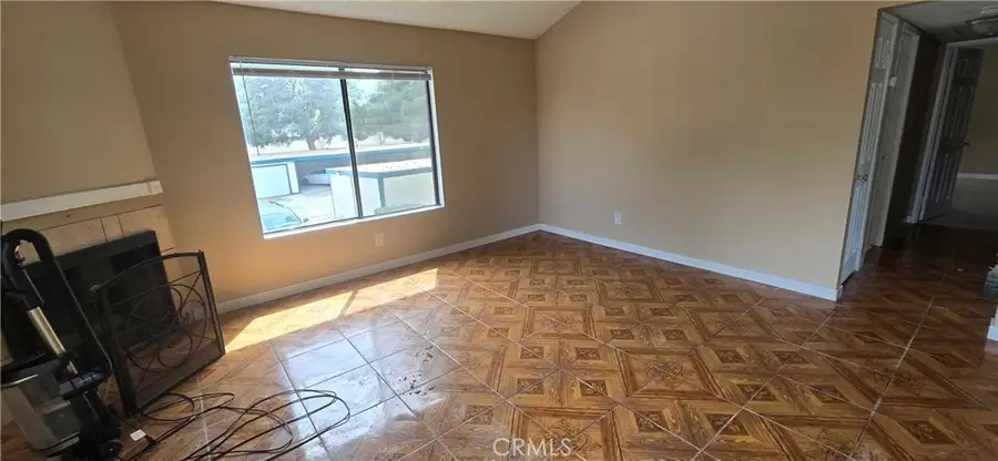 44430 15th E #3, Lancaster, CA 93535 - #2