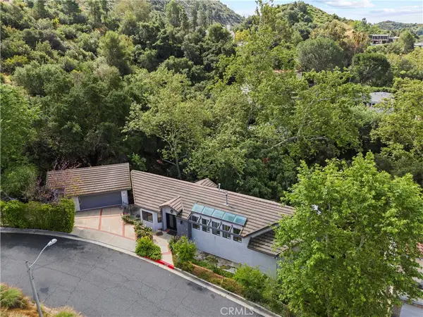 1864 Arvin Dr., Glendale, CA 91208