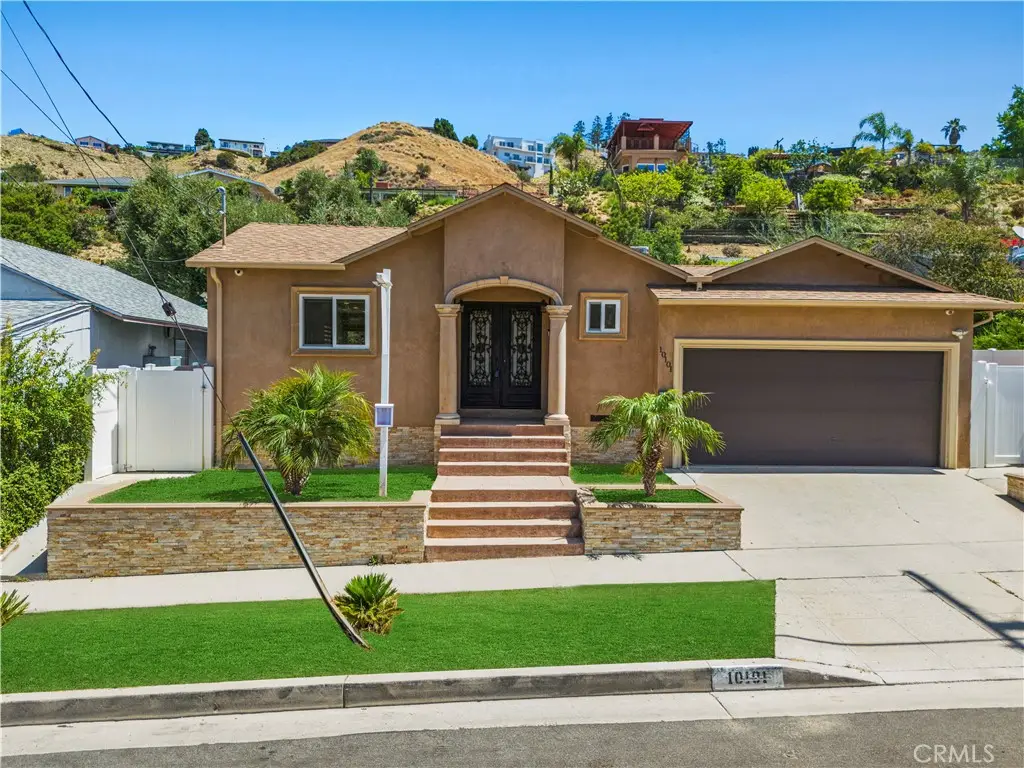 10101 Lanark Street, Sun Valley, CA 91352 - #1