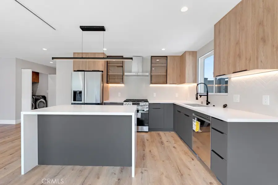 18238 Hartland Street, Reseda, CA 91335 - #2