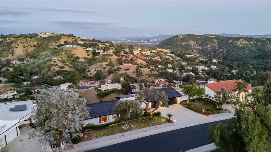 34 Sage Lane, Bell Canyon, CA 91307 - #2