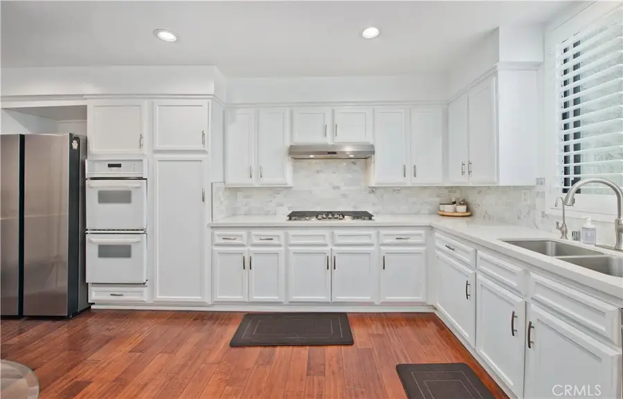 14521 Benefit #207, Sherman Oaks, CA 91403 - #2