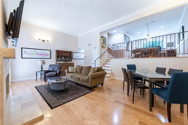 5477 Nestle Avenue #26, Tarzana, CA 91356