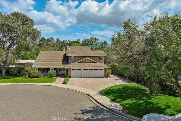 984 Oakmont Court, Simi Valley, CA 93065