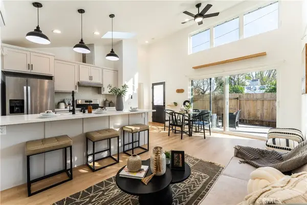 16124 San Fernando Mission Blvd, Granada Hills, CA 91344