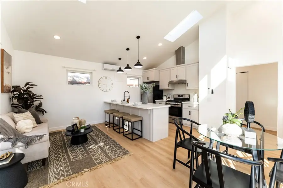 16124 San Fernando Mission Blvd, Granada Hills, CA 91344 - #2