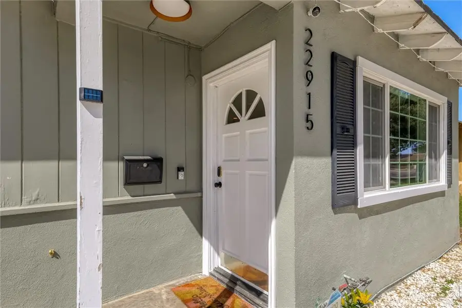 22915 Saticoy Avenue, West Hills, CA 91304 - #2