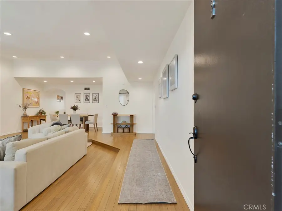 12803 Bloomfield #2, Studio City, CA 91604 - #2