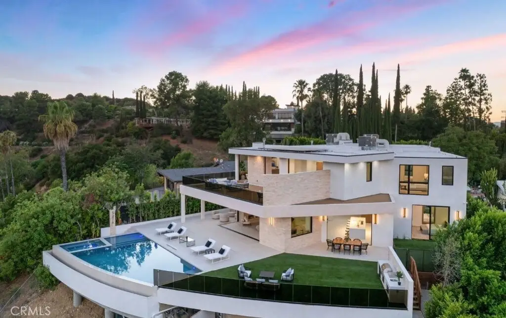 16988 Strawberry Drive, Encino, CA 91436 - #1