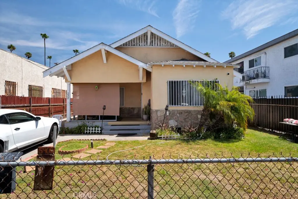 5908 Bonsallo Avenue, Los Angeles, CA 90044 - #1