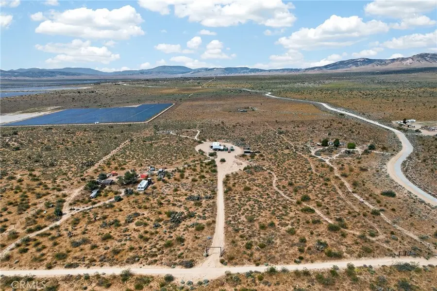 230 Patterson St, Rosamond, CA 93560 - #3