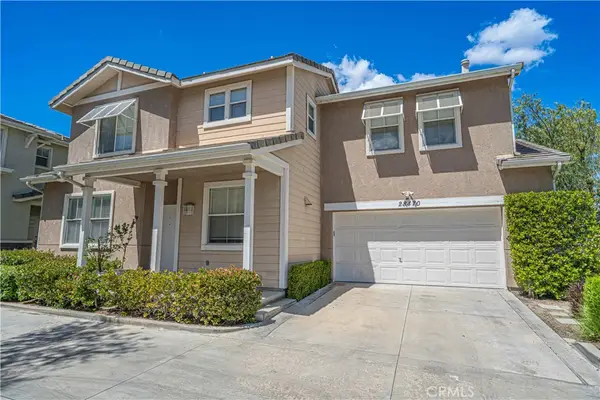 28470 Meadowlark Court, Valencia, CA 91354
