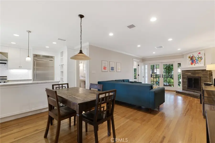 22107 San Miguel, Woodland Hills, CA 91364 - #3