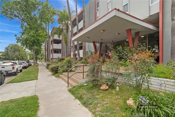 4915 Tyrone Avenue #136, Sherman Oaks, CA 91423