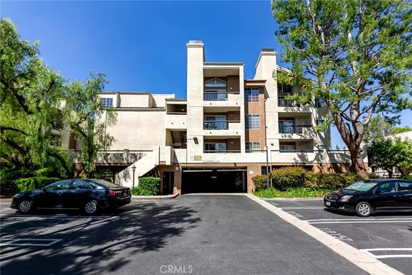 5550 Owensmouth Avenue #120, Woodland Hills, CA 91367