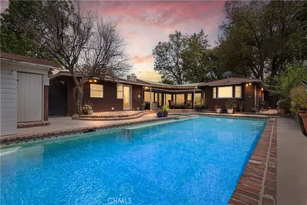 13405 Tiara Street, Valley Glen, CA 91401