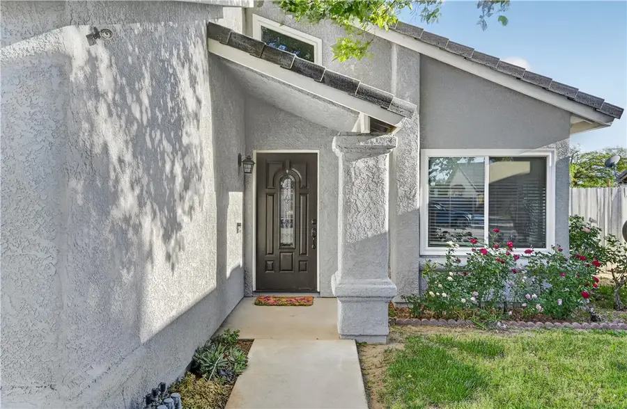 834 E Avenue J6, Lancaster, CA 93535 - #2