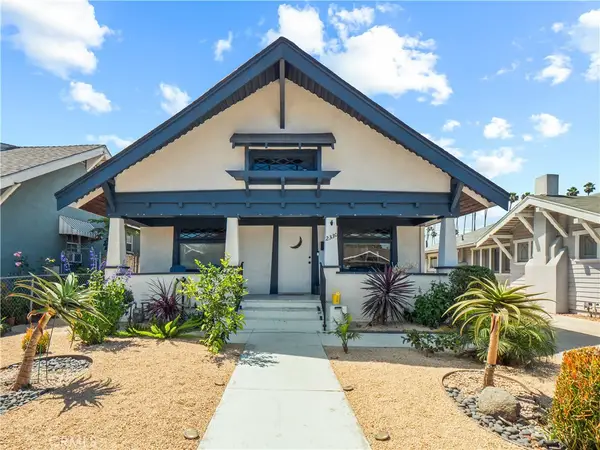 2330 W 29th Place, Los Angeles, CA 90018