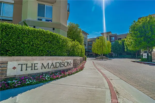 24595 Town Center Drive #3302, Valencia, CA 91355