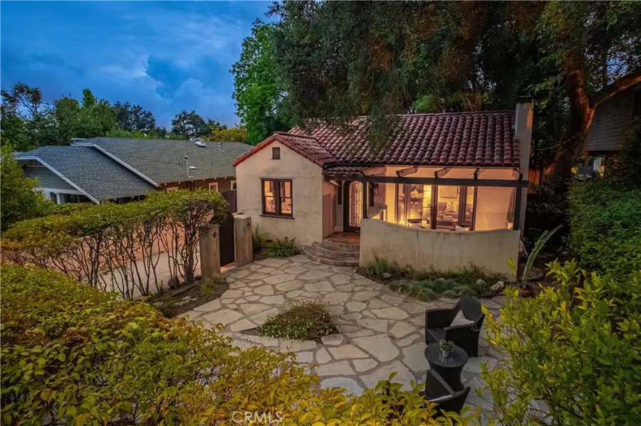 1839 N Michigan, Pasadena, CA 91104 - #2